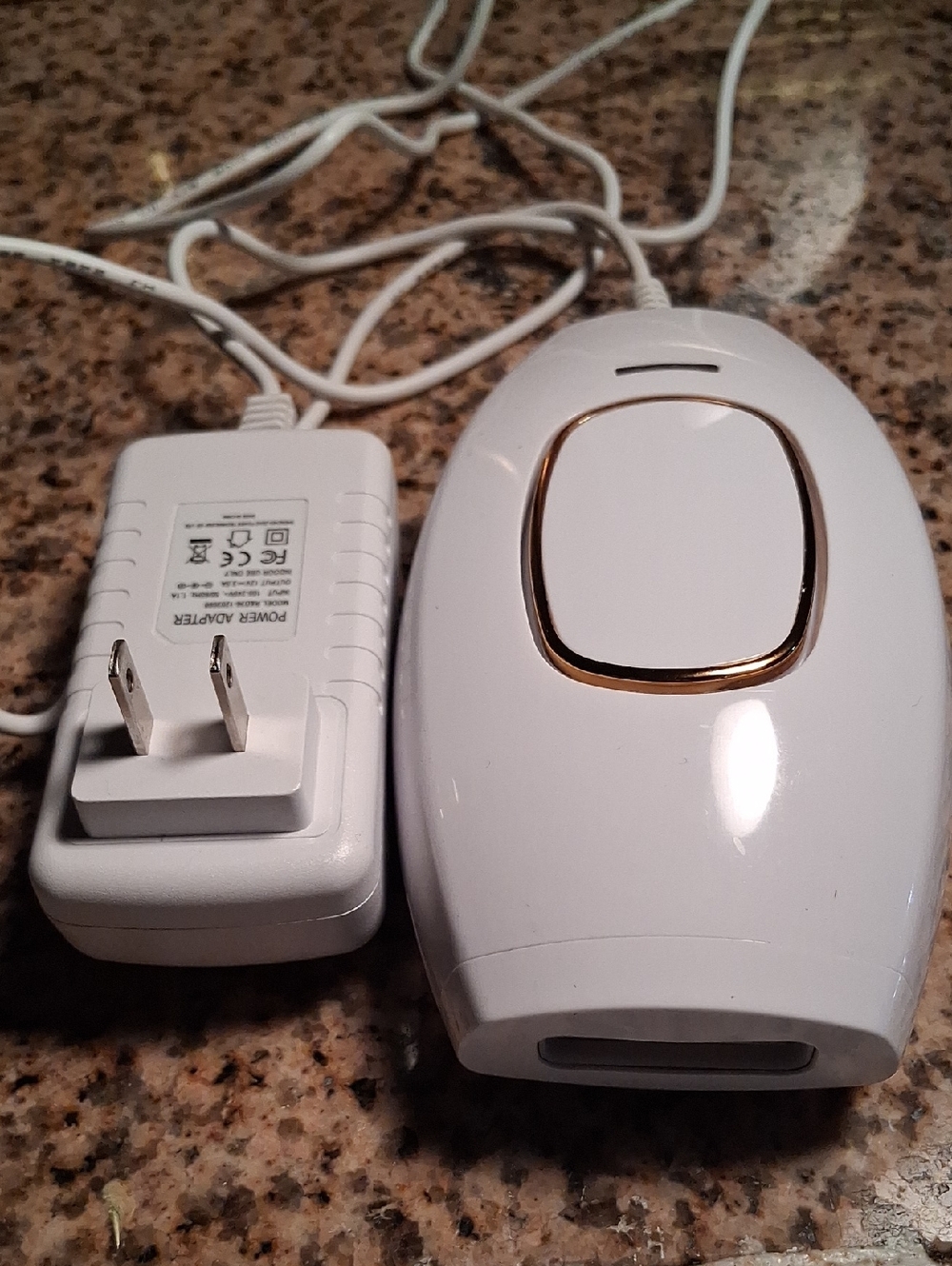 White Handheld Full Body IPL Laser Hair Removal Device ( Intense Pulsed )